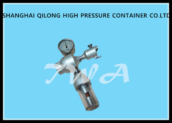 China Categoria de bronze 4 do regulador médico de alta pressão do oxigênio do cilindro de gás fornecedor