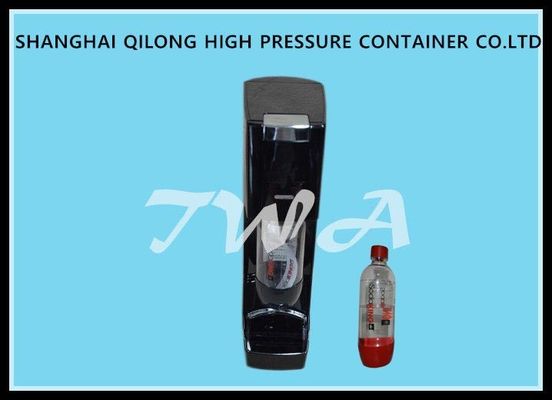 China Fabricante home da água de soda do uso, mini peso leve caseiro de baixo nível de ruído da máquina da soda fornecedor