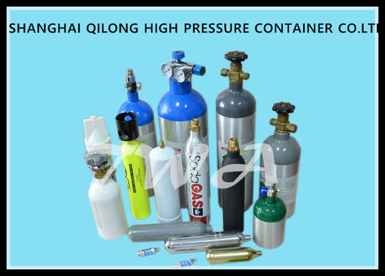 China Tanque 5L de oxigênio comprimido de alta pressão do aço de liga para o uso médico fornecedor